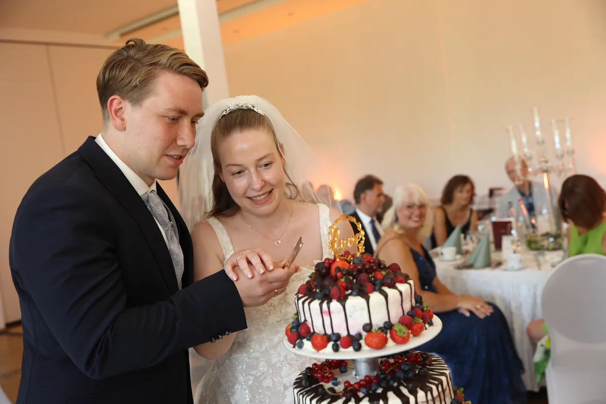 Hochzeitstorte bei der Feier in Hannover